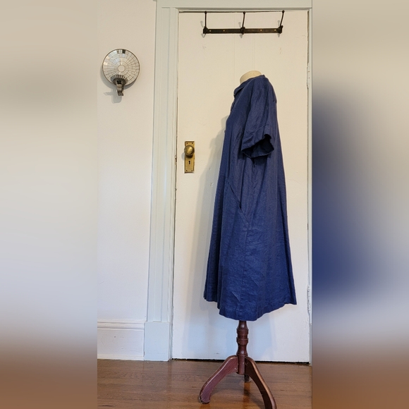 J. Jill indigo/blue linen dress with collar, buttons and slash pockets. Size XL. - Picture 3 of 8